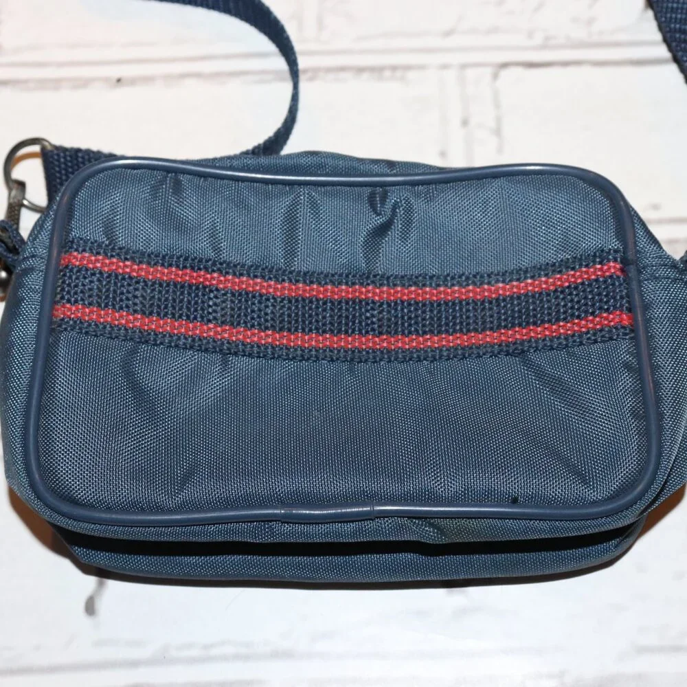 🖤 Vintage Camera Bag · 7